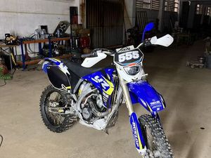 YAMAHA YZ250F MATRICULADA CADAVAL E PÊRO MONIZ