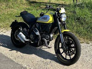 DUCATI SCRAMBLER FLAT TRACK PRO