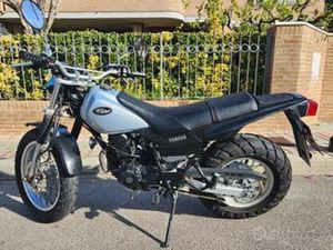 YAMAHA TW 125 - 2005