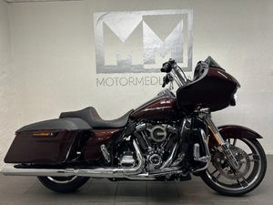 HARLEY-DAVIDSON ROAD GLIDE - 922 MIL • 2019