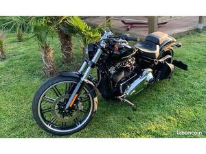 HARLEY DAVIDSON SOFTAIL BREAKOUT 114