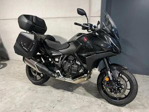② HONDA NT1100 DCT MET URBAN PACK EN COMFORTZADELS