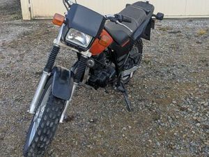 YAMAHA TW125E