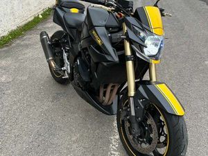 SUZUKI 750 GSR ÉDITION BOSS
