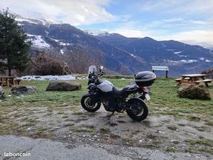 SUZUKI V-STROM 650XT 2017-34K KMS FULL ÉQUIPÉE