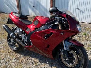 ② UNIEKE KAWASAKI ZXR 400 TE KOOP!