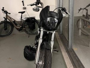 HARLEY-DAVIDSON DYNA STREET BOB