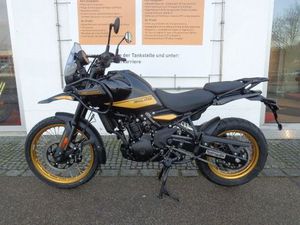 ROYAL ENFIELD HIMALAYAN 450
