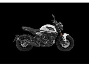 MOTO MORINI SEIEMMEZZO STR 650 BIANCO
