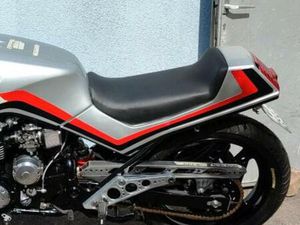 HONDA CBX750