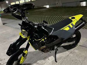 SUPERMOTO 2023