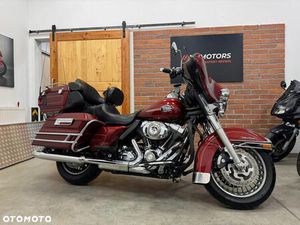 HARLEY-DAVIDSON FLHTCU ULTRA