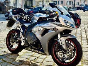 HONDA CBR1000RR FIREBLADE (SC57)