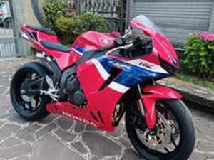 HONDA CBR 600 - 2024
