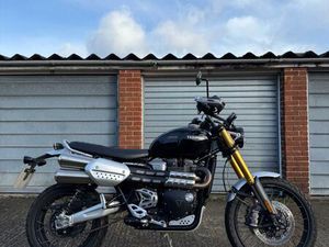 TRIUMPH SCRAMBLER 1200 XE MODERN CLASSICS PETROL MANUAL X-RING EURO 5 (90 PS) 1200 CC