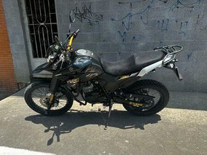 YAMAHA XTZ 250 LANDER