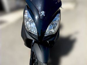 SCOOTER PEUGEOT SATELIS BLACK EDITION 125
