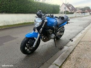 YAMAHA FZ6 98CH TRÈS BON ÉTAT