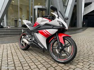 YAMAHA YZF-R 125
