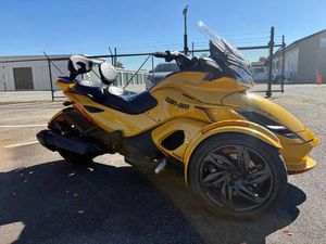 2013 CAN-AM SPYDER