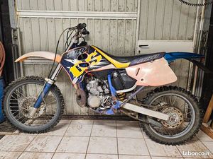 MOTO D'ENDURO HRD 250 GS DE 1996