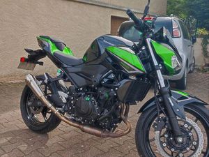 VEND MOTO KAWASAKI