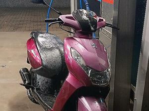 ② PEUGEOT KISBEE 4T 50 CC