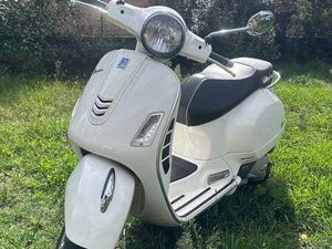 VESPA GTS 125 SUPER