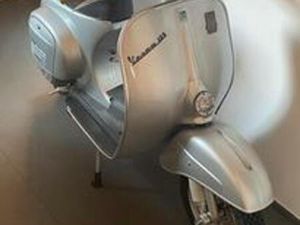 VESPA NUOVA 125 1966