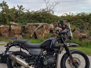 ROYAL ENFIELD HIMALAYAN