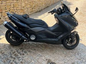 YAMAHA TMAX 530 OU ÉCHANGE