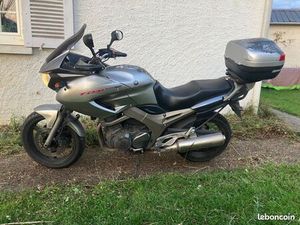 YAMAHA 900 TDM 2004