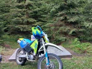 HUSQVARNA TE 350 С РЕГИСТРАЦИЯ →