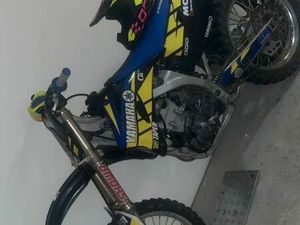 YAMAHA YZ450F ANNE 2009