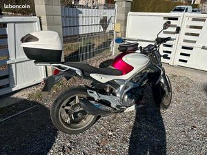 VDS MOTO 650 GLADIUS