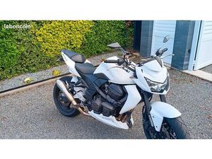 KAWASAKI Z750