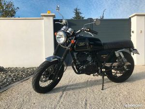 MASH 125 CC BLACKSEVEN