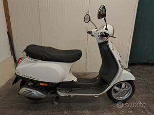 VESPA 50 LX