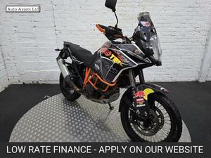 2017 KTM ADVENTURE 1090 ADVENTURE R (17MY) ADVENTURE PETROL MANUAL