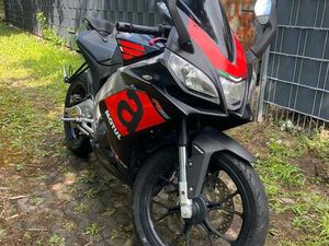 APRILIA RS125. TÜV UND AU NEU!