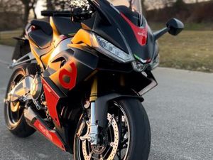 APRILIA RS 660