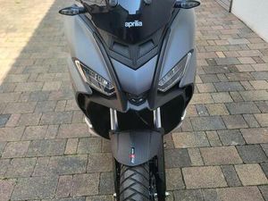 APRILIA SR GT 125 ROLLER