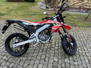 APRILIA SX 50 MOTOROWER AM ŚWIEBODZIN