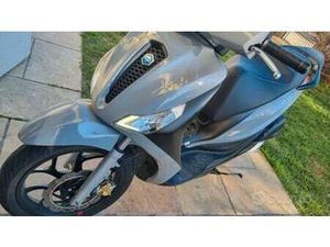 PIAGGIO MEDLEY 125 - 2022