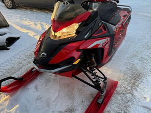 3500 / VAIHTO SYVÄNLUMEN KELKKAAN