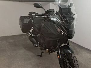 HONDA NT 1100 MANUAL JULHO 2025 (MODELO NOVO) VILA DO CONDE