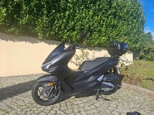HONDA PCX DX 2025 NOVO MODELO 672 KM VISEU