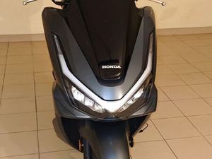 HONDA PCX 125 MODELO 2025 CANIDELO