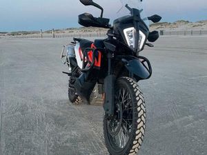 KTM 790 ADVENTURE - MOTORSCHADEN