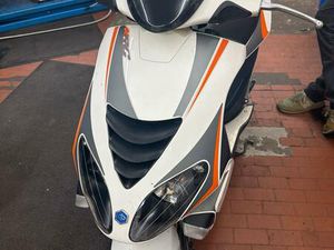 PIAGGIO NRG POWER LETZTE SERIE